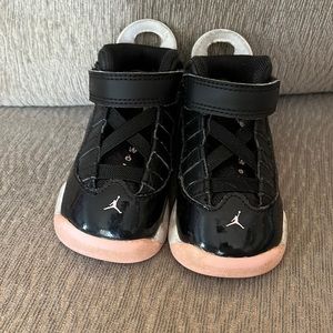 Baby girl Jordan 6 ring